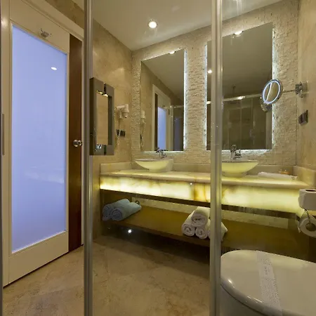 Yalihan Hotel
