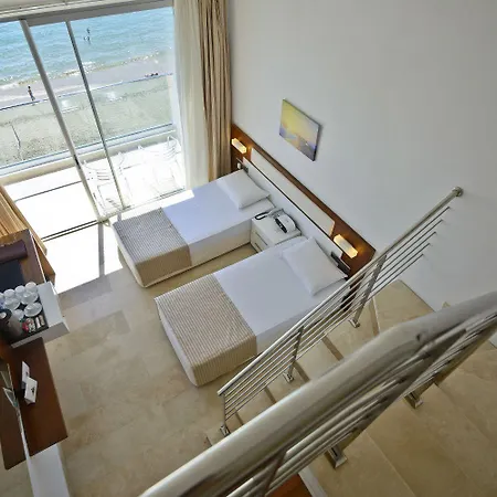 Yalihan Hotel 4*