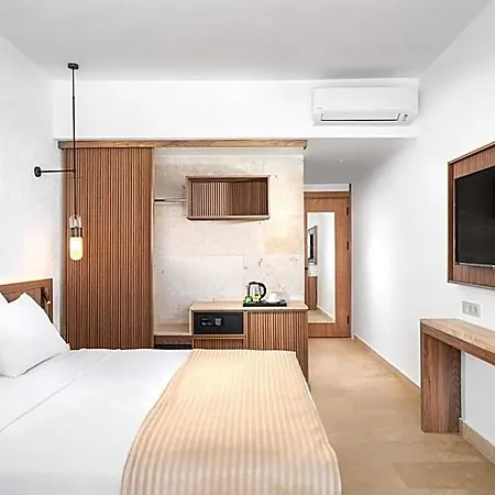 Yalihan Hotel 4*