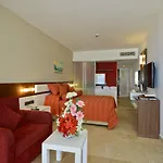 Yalihan Otel 4*