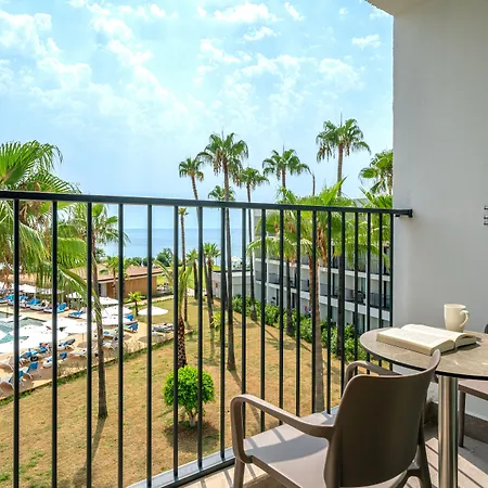 Yalihan Hotel 4*