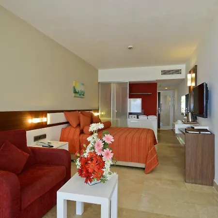 Yalihan Hotel 4*